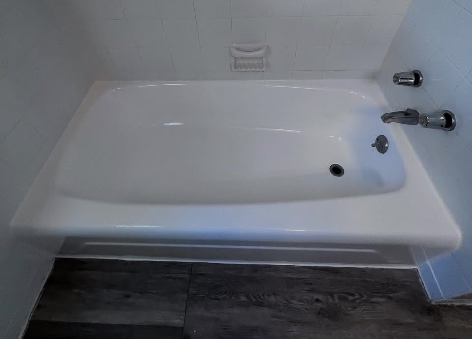 White bathtub after refinishing